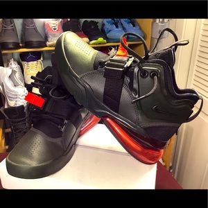 NIKE AIR FORCE 270 GS 'SEQUOIA' SEQUOIA/HABANERO RED-BLACK AJ8208-300